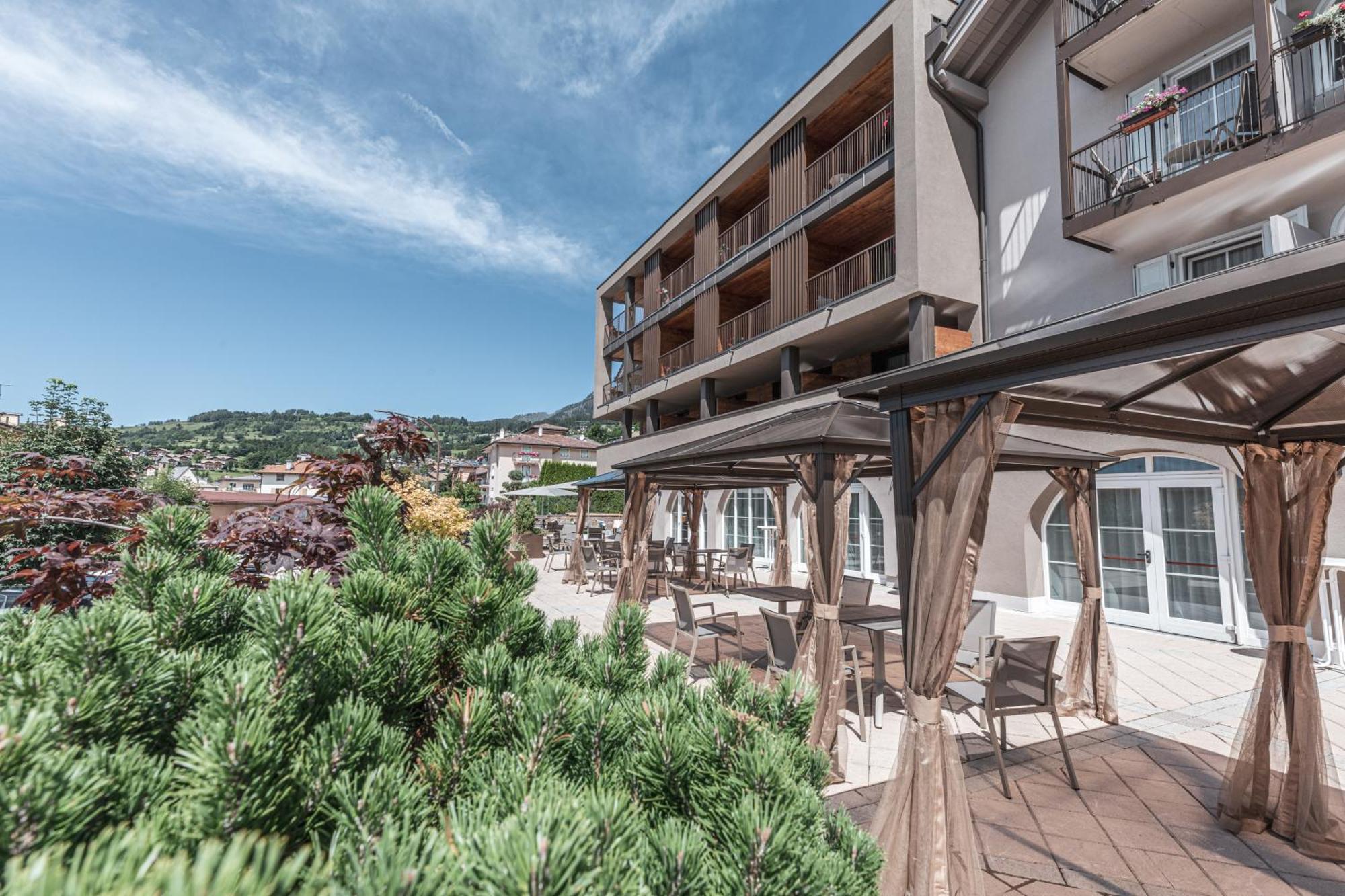 Hotel Bellavista Cavalese Ngoại thất bức ảnh
